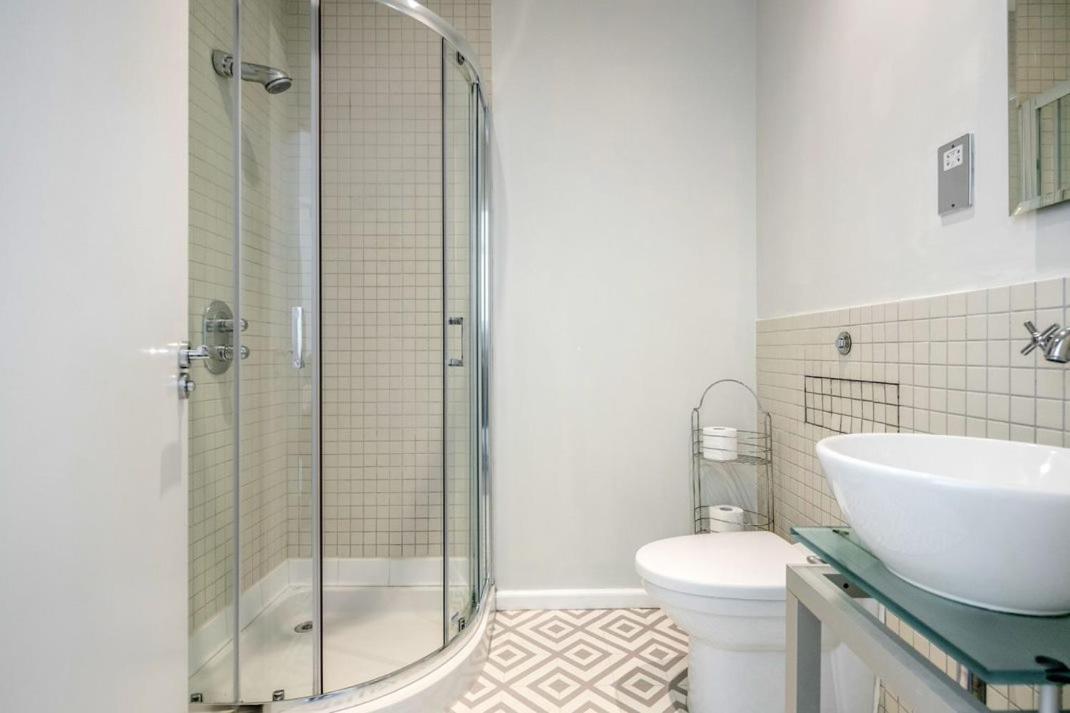 Roomspace Serviced Apartments - Princes House Brighton ภายนอก รูปภาพ